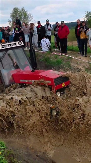 🚜🔥 This Tractor Wouldn’t Stop!