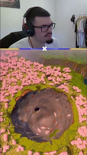 This FLOATING CASTLE in Minecraft is INSANE! 😱