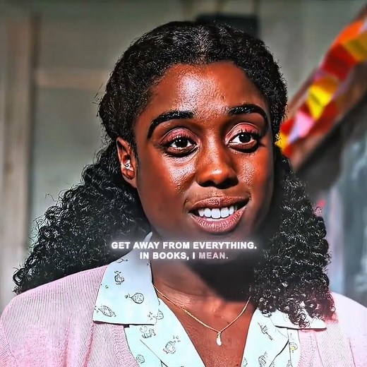 She Read All These Books In One Week 😳 | Matilda #movie #trending #Shorts