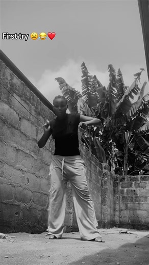 First try😩❤️🥲 @GÖDSTÏME💫🤍🚀🙈 @ℂ𝕀𝕊ℂ𝕆💫 #fyp #dance #viral #trendingvideo #i_am_rikki_1