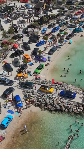 This season is all about the stance. SLAM IT DOWN, lift it up, and roll out in style 🔥 Get your new suspension today. https://www.airliftperformance.com/product-lines/performance-air-suspension | Air Lift Performance