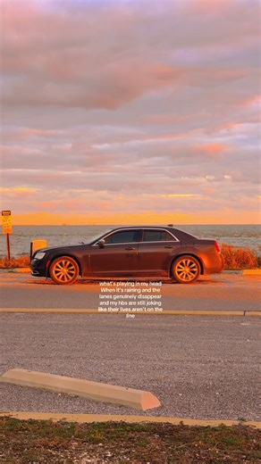 The Emotions of Saxophones in Rainy Moments