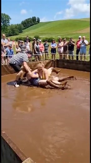 girls fight in mud part 100 #wwe #mma #shorts #viral #trending #sports #news