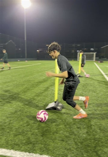 Amazing Footwork Skills of Young Football Players
