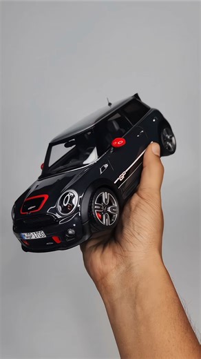 Unboxing the premium Mini Cooper jcw gp2 r56 in Resin 1/18 scale #minicooper #cars #car #automobile