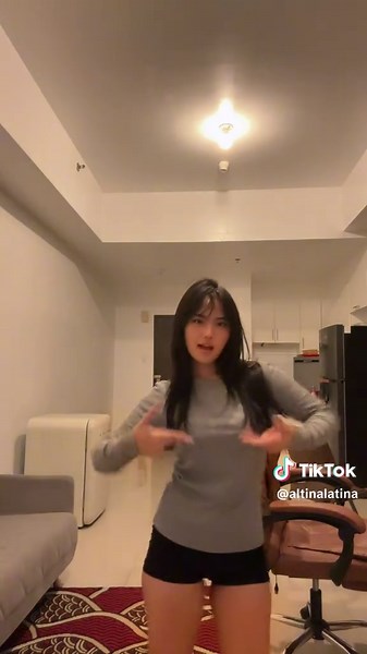 Altina Dance Challenge: Lights On or Off?