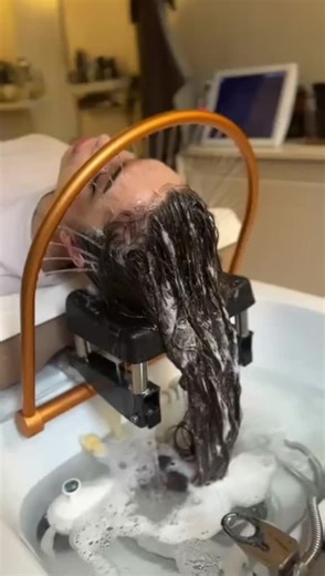 Videoclipuri postate de Zenity HeadSpa&Nails (@zenity.headspanai) cu sunet original - Zenity HeadSpa&Nails