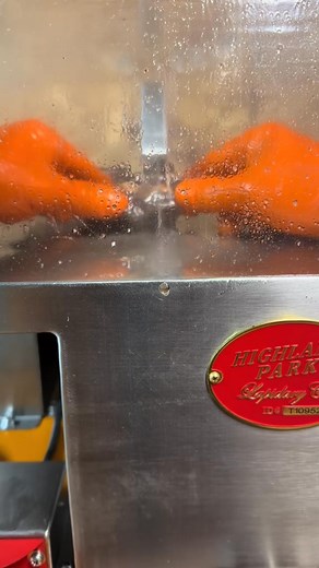 Cutting this beautiful, deep red seam agate from Luki Lapidary #rockcutting #lapidary #agate #jewelrymaking #gemstones #rocks | The Michigan Stones