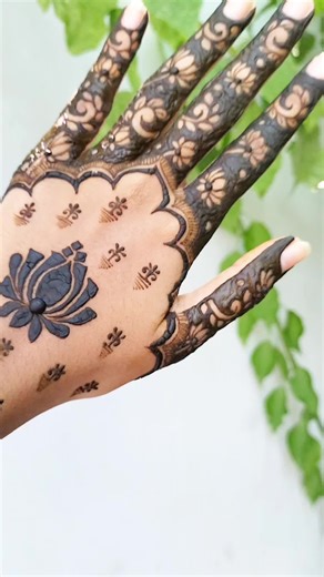 Mehndi Designs Inspired by Lotus Flowers