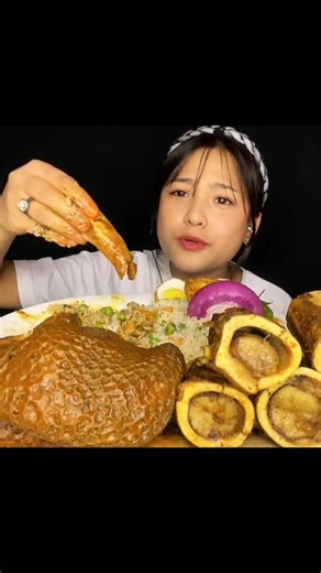 ASMR: eating rice with mutton bones 👌 👌 😋 😋 #asmr #trendingshorts #viralshort #shorts