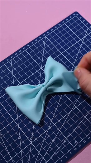 How to make a fondant bow using Colour Mill's NEW Decorators Dough⁠ 🎀 ⁠ New to fondant? You’ve got this. 💪 Decorator’s Dough is pre-coloured in 12 gorgeous Colour Mill shades, so you can skip the mess and get straight to creating. It’s super smooth, easy to knead, and wonderfully stretchy, making bows, flowers, and cute details feel effortless.⁠ ⁠ Find Decorator’s Dough exclusively at The Cake Decorating Co. ✨️ https://bit.ly/4q04Yws Have you tried it yet? | The Cake Decorating Company