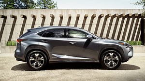 Lexus NX 2017 - Technical sheet, tests, equipment, photos and prices