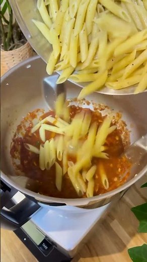 Pâtes aux tomates burrata du dimanche au Cook Expert