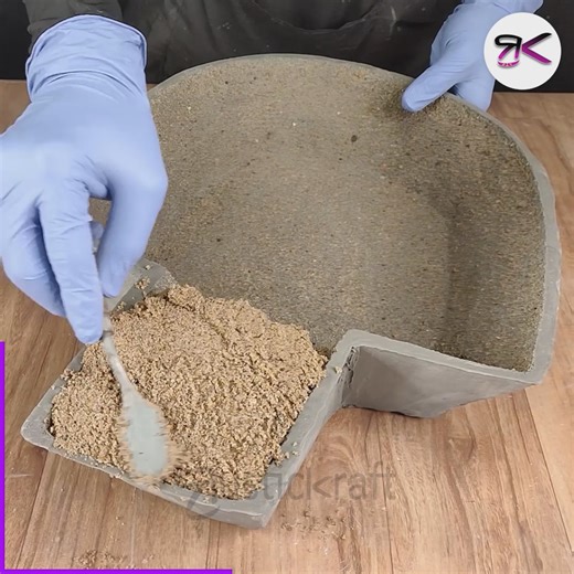 226K views · 865 reactions | A Beautiful Concrete Fountain That Turns the Sound of Water into a Soothing Melody ✨ #diy #concrete #fountain | RusticKraft | Facebook