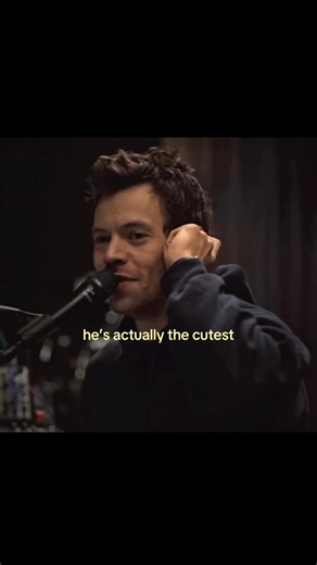 Harry Styles IMITATES The Netflix Intro Sound