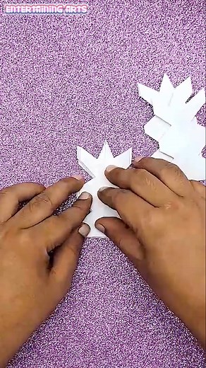 218K views · 1.2K reactions | 5 Mastering Paper Snowflakes for Christmas | Stunning Christmas Paper Snowflakes Part 10 | Entertaining Arts | Facebook