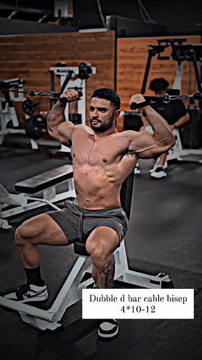 6.4K reactions · 160 shares | Bisep workout  #reels #shorts #tranding #gym #motivation #viral #fitness #instagram #gymmotivation #bicepsworkout #bicepday #bisepsuperset #biceps #bicepcurls #bisepexercise | Aryan Khan | Facebook