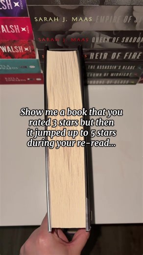 The first time round I read this book too fast and wasn’t fully able to appreciate the story and character progression. Re-reading the entire series made me appreciate onyx storm so much more! Still annoyed by the ending but it’s a 5 star from me! #onyxstorm #fourthwingrebeccayarros #xaden #booktok #bookishthoughts