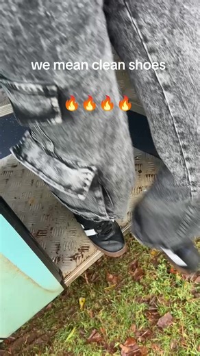 Walk Out in Style: How to Showcase Your Clean Shoes