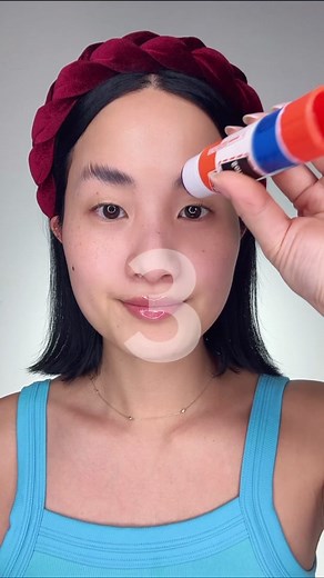 Cindy Lou Who Makeup Transition Challenge