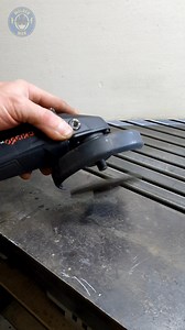 513K views · 4.5K reactions | how to easily unscrew a disc on an angle grinder #viralreels #trendingreels #viralreal #tips #tipsandtricks #ideas #DIY | Welder Man | Facebook