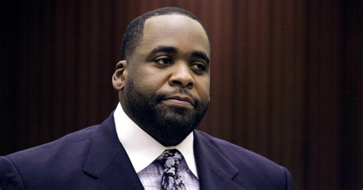 Court documents indicate Kwame Kilpatrick strikes deal to pay more than $800k in restitution