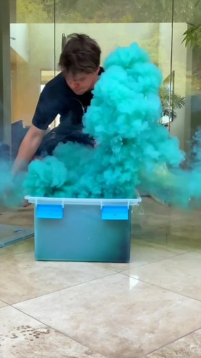 Smoke Bomb Tye Dye Experiment Results and Process