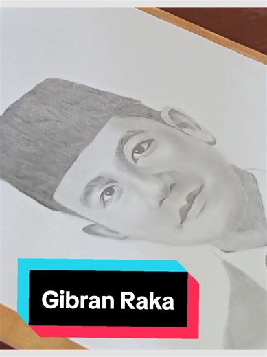 Menggambar Karikatur Wajah Gibran Raka