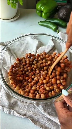 Beans Week Day 5: Chickpea Street Corn Salad 🌽🌶️🥗😋 Save the recipe below!