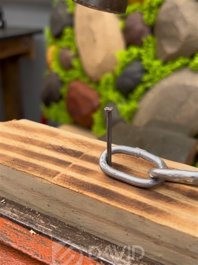 How to Secure Chains: Essential DIY Hack for Workshops
