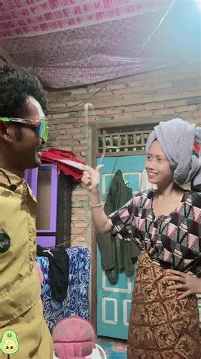Lagu Jambi Suami Istri: Pegawai Babusek Kato