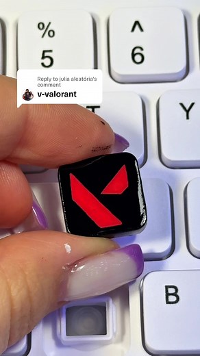 Drawing the Valorant Logo & on a Keyboard