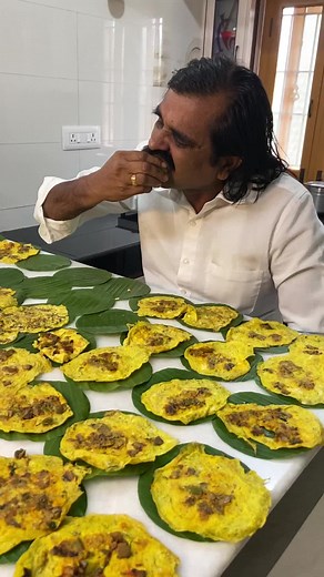 7.2M views · 44K reactions | 50 Mushroom Omelette Eating Challenge @porchezhiyan_sr @saapatturaman #foodie #saapatturaman #egg #foodchallenge | Saapattu Raman | Facebook