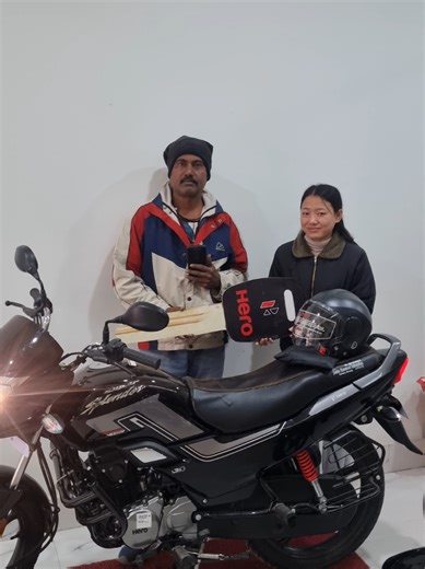 Hearty Congratulations 💐💐 to Ram Kumar Majhi for all new Hero Super Splendor BS6 FI and Welcome you to Hero Family 💐💐 #heropathari #patharimuser #sunbarshi #fyp #tiktoknepal