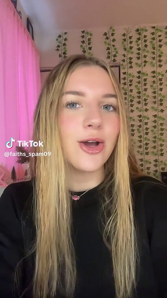 Thanksgiving Songs to Celebrate the Holiday Spirit