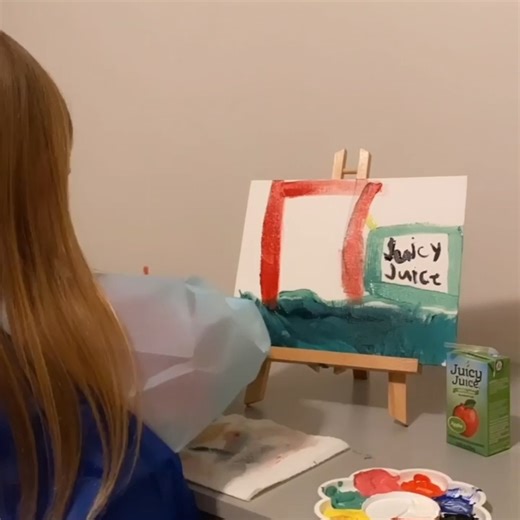 Think outside the box to create some incredible Juicy Juice artwork! Share your child’s Juicy Juice box art with us in the comments, and include #JuicyJuiceBoxArt in your comment! #juicejuicekids #juicyjuice #juicyjuiceactivities #activitiesforkids | Juicy Juice