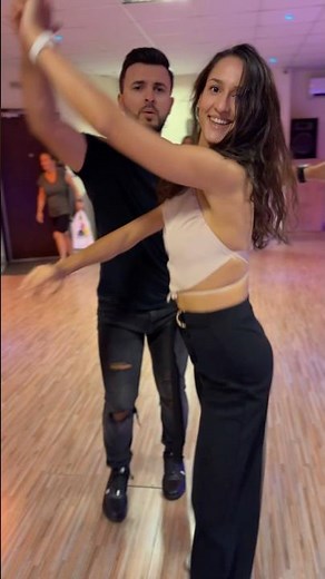 La Cita - ‪@LeoniTorres‬ salsa freestyle by Nikolay Ivanov - Niko and Svetlana Ognyanova #Salsa