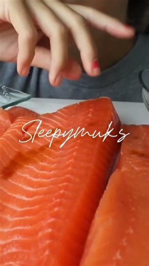 asmr raw salmon - ‪@KateYup‬ mukbang eating sounds #shorts