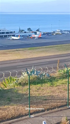 🔴 We are Live at Madeira Airport