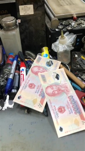 12 reactions · 9 comments | 13ProMax. Của Mình 900 nhưng em nhận 800...