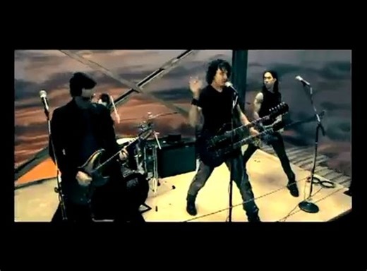 118 reactions · 14 shares | 4 de enero de 2000 Se lanza como single la canción de @thirdeyeblind - Never Let You Go #thirdeyeblind #sanfrancisco #california #usa #eeuu #unitedstates #america #_lacantinadelos90 #music #rock #90s #alternative #alternativemusic #90smusic #90 #grunge #alternativerock #grungestyle #postgrunge #altrock #powerpop #vinyladdict #vinyljunkie #record #recordcollector #cd #cdcollection #cdcollector #tape | La Cantina de los 90 | Facebook