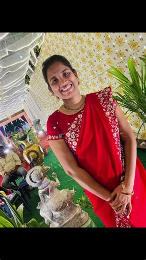 Saree mode: ON Traditional vibe loading…#Shorts #Saree#enjoy#vibes