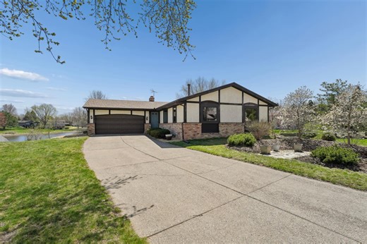 14720 Dunbar Ct, Apple Valley, MN 55124 - MLS 7054984 - Coldwell Banker