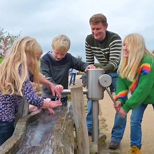 Adventure awaits at Blenheim Palace Adventure Play! Climb, explore, and create unforgettable memories all year round with a Palace and Play Pass 🎟️ | Blenheim Palace