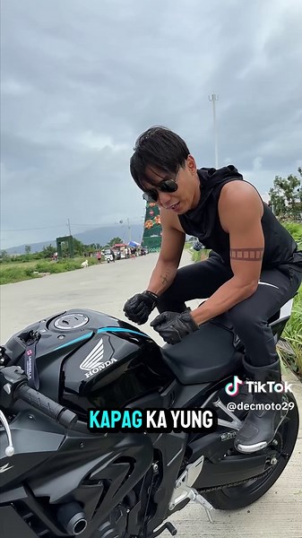 How to Back Ride on a Motorcycle: Tips and Techniques