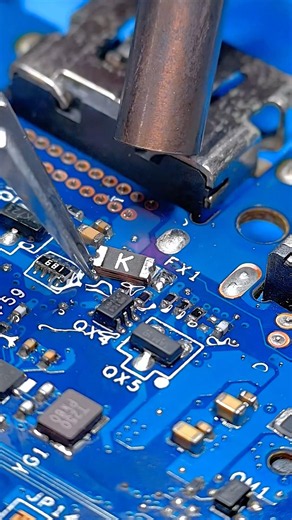 Dell 16 Plus Charging Shutdown Fix ⚡ | SMD Fuse Replacement #dell #repair #electronics