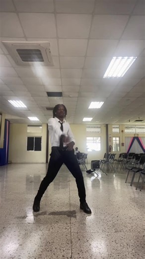 Blue Hour 🌅 |||#kpopfyp #dance #viral #txt #bluehourtxt