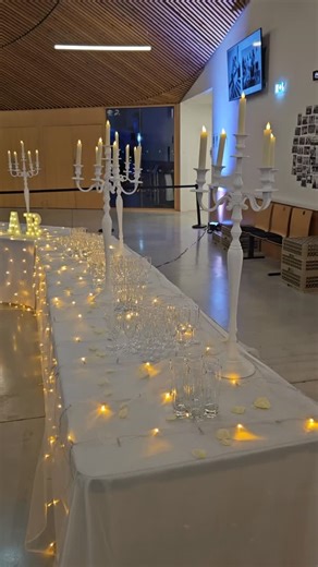 🎓 Vendredi 12 décembre, nous avons vécu un moment fort avec la cérémonie de remise de diplômes. Nous avons eu le plaisir de célébrer la première promotion de nos MBA, ainsi que les diplômés en Bachelor Marketing Sportif et Bachelor Événementiel Sportif. Une étape symbolique pour des étudiants que nous avons accompagnés tout au long de leur parcours, parfois depuis près de 5 ans et qui s’apprêtent désormais à écrire la suite de leur aventure professionnelle dans le sport. 👏 Félicitations à tous