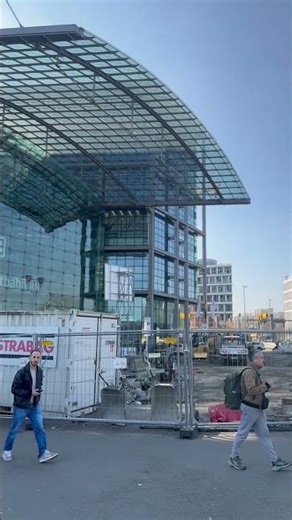 Berliner Hauptbahnhof
