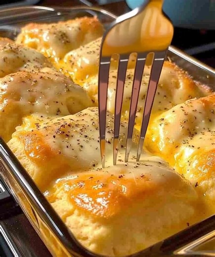 11K views | "My grandma has been making this for as long as I can remember! It's a staple at family gatherings and my friends have all become obsessed with it too. Don't judge it by appearance, it's amazing!" I've put the full recipe in the comments. | Recipes Fusion | Facebook